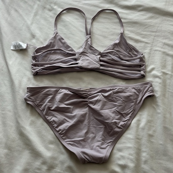 L*space Swimsuit - Picture 4 of 4